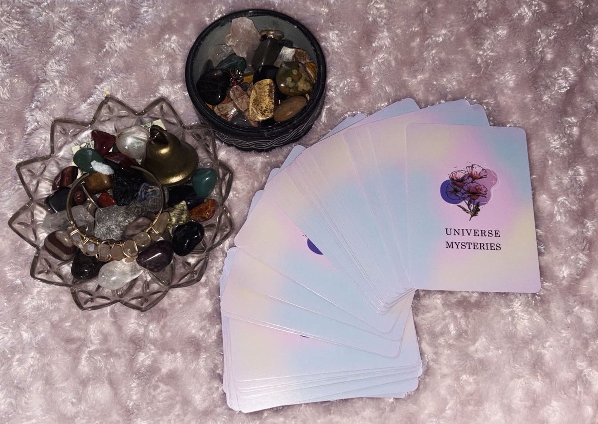 starlitfaee's tweet photo. free or Oracle card 🌸

- comment initials must be following like and repost https://t.co/K3f3GEiCuz