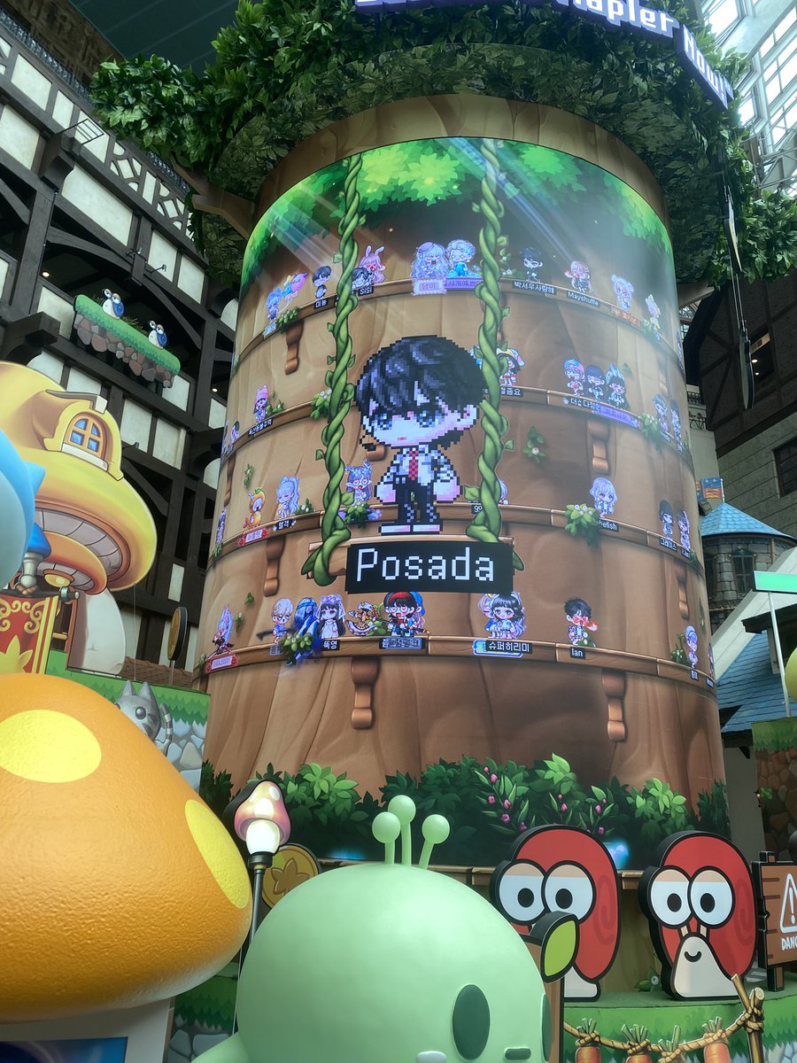 Posada_1020's tweet photo. 還有這個可以自創自己的楓之谷角色，我都了一張自己的照片跟教官圖，但出來這玩兒，教官的是很像啦！但為啥我是穿這麼騷的衣服，嚴厲斥責，趕緊換衣服不要讓別人看到（X
#教官看這邊 https://t.co/QmB4fDDedS