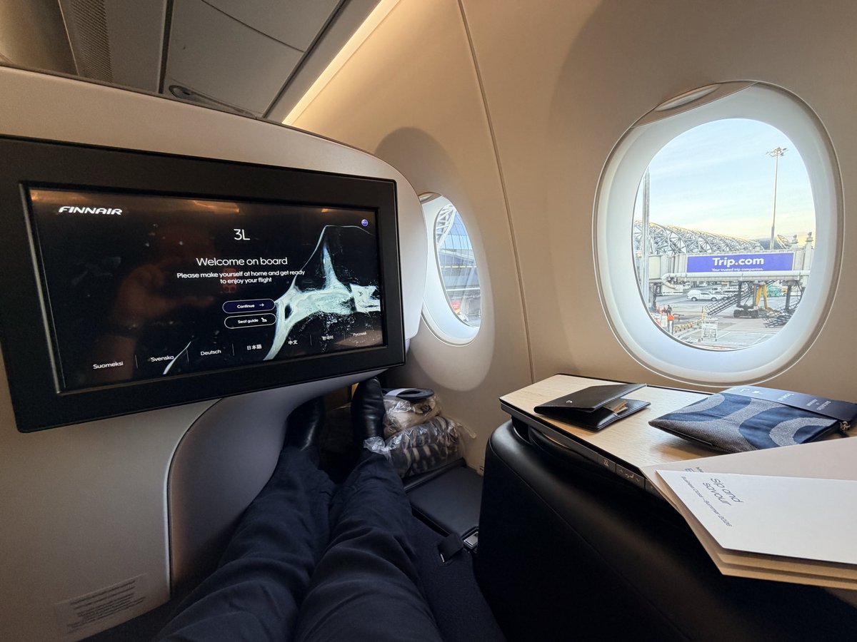 benjmay's tweet photo. First time trying the Finnair sky couch or whatever its called. Can’t be that bad for a 12hr day flight BKK ✈️ HEL https://t.co/xIFkAGXn49