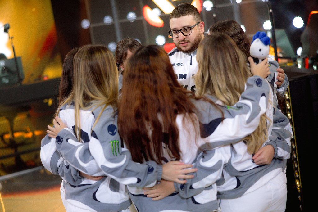 nandoshowww's tweet photo. A 🐴 Team Liquid VISA está eliminada do VCB 2026

A equipe inclusiva, a primeira do GC a se classificar para o VCB, já não tem mais chances de avançar para o play-in/playoff.

A Liquid encerra sua participação no dia 18/06, às 17h (horário de Brasília), contra a Elevate