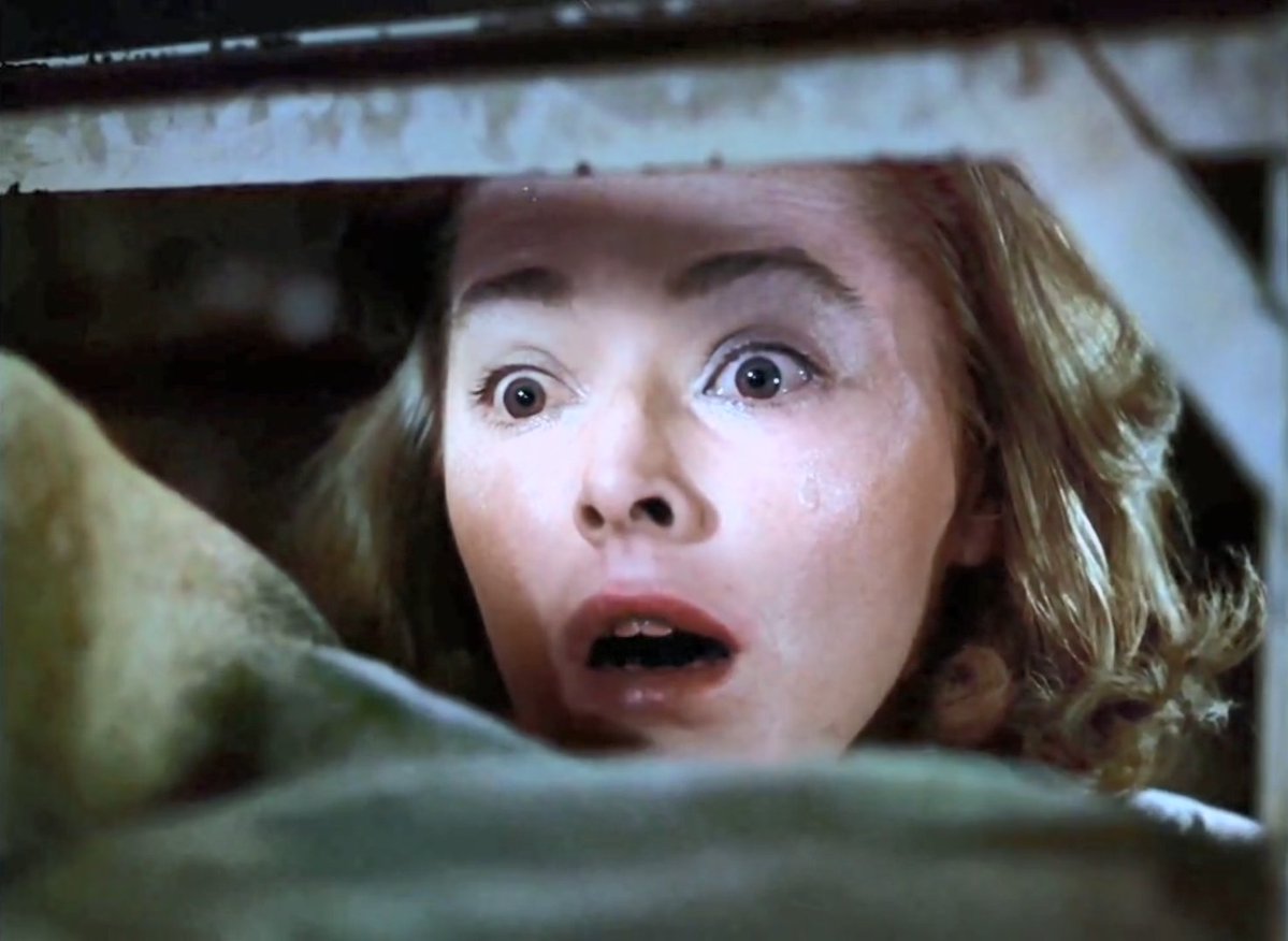 MaayanSe's tweet photo. One of my favorite #EleanorParker films, #Caged is a 1950 version of Orange Is The New Black. 
Ellie is fantastic as an innocent and pregnant 19-year-old sent to prison for a crime her husband committed, and is let down by the system.
She should have won that Oscar. https://t.co/c2mh51KEZy