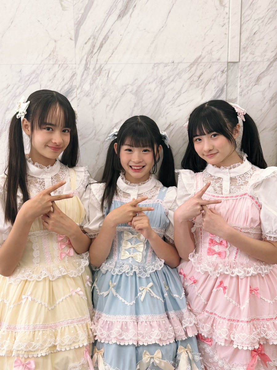 FairyDOLL72's tweet photo. おはようございます☀️
本日21時より大阪アイパレアフター撮影会のご予約が始まります❣️
沢山のご予約お待ちしてまぁす🎶
https://t.co/NYoEJppMSF
そしてアイパレチケット🎫も販売中です🤗
アイドルステージだけでなくオープニングダンスやファッションショーもあるので皆さん是非遊びに来てください🎀 https://t.co/Ma4qTkSRAW