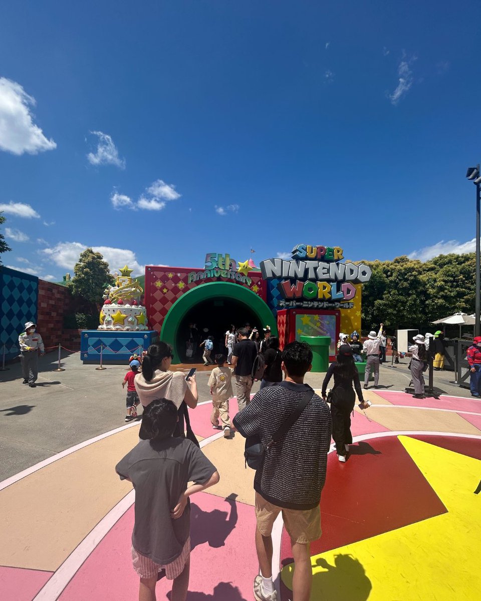 Himejo_MB's tweet photo. 2年生の学校行事でユニバーサル・スタジオ・ジャパンに行きました☀️#姫路情報システム専門学校 #医療ビジネスコース #癒し #ユニバ https://t.co/KivvwDEmo7