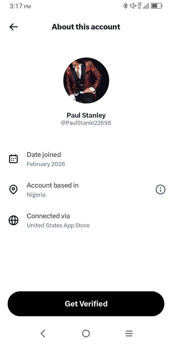 Jonsfriend4ever's tweet photo. Yo dumbass @PaulStanle22698 blocking me from messenging you doesn't change the fact that A. That you're a delusional cabbage, B. You're FROM Nigeria, not in Nigeria doing a concert & C. You're NOT @PaulStanleyLive! #notpaul, #SCAMMERALERT, #fake, #fraud, #staymediasafein2026 https://t.co/jdCCzkuN4i