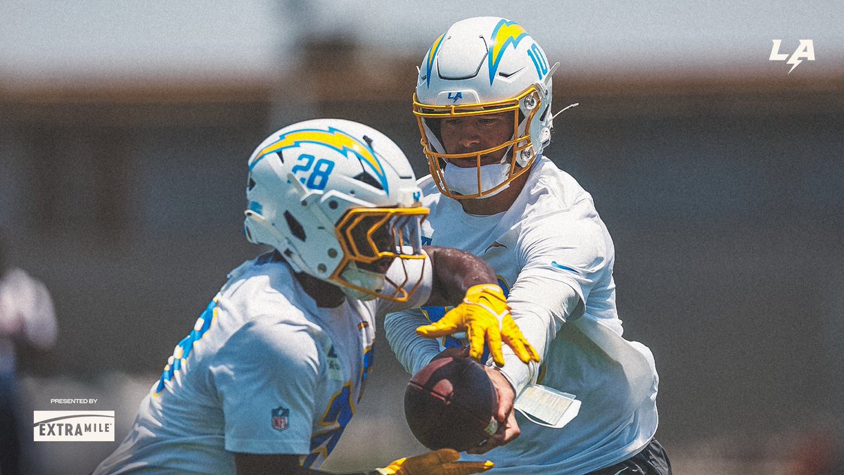 chargers's tweet photo. powering up https://t.co/lkJrnOvfnk