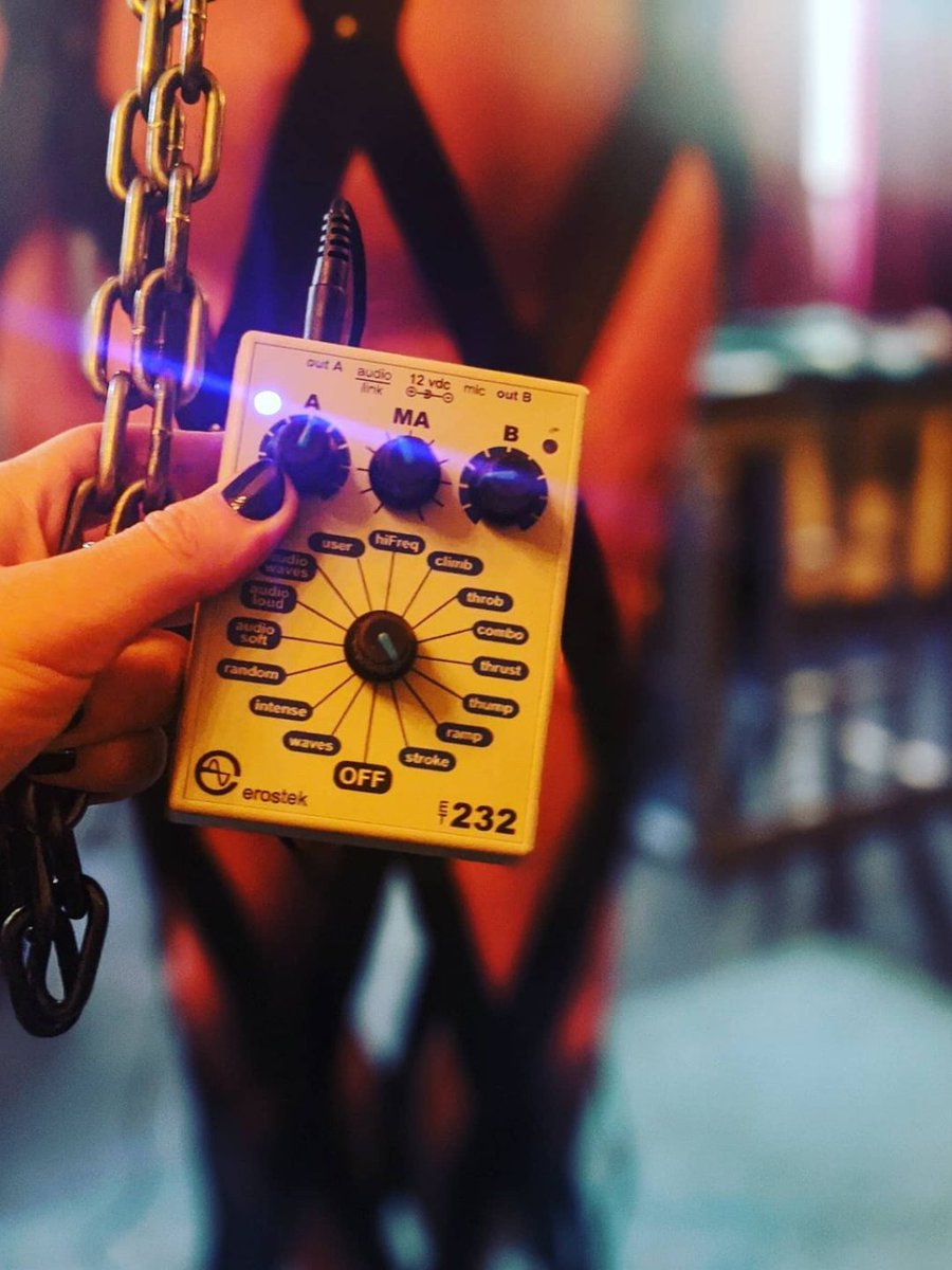 SubRosaPDX's tweet photo. This Thurs, play with an sub in this strap cage. Explore electro play with a variety of toys. Make a pretty pattern with needles. Mummify and play with breath control. Plus impact, leash training, human art projects, boot worship and more! All in a supportive and fun environment. https://t.co/mX2ydX8TFh