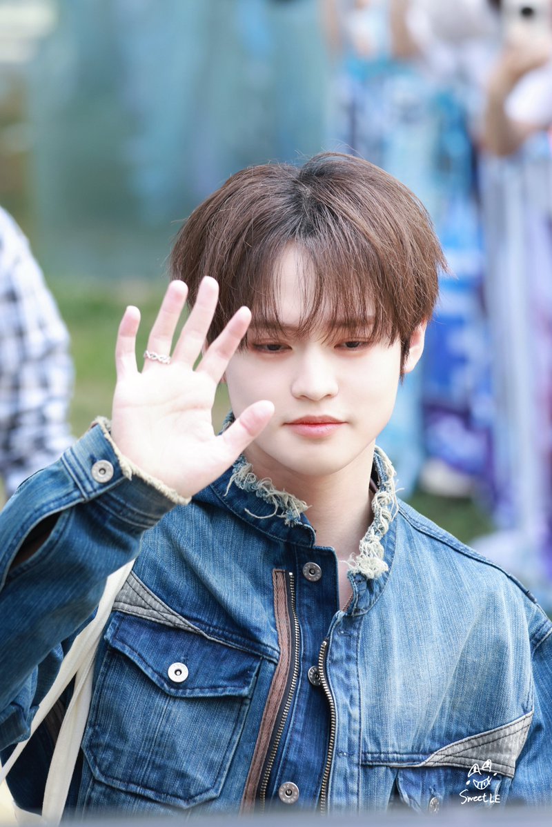 Sweet_Le29's tweet photo. 260602

#辰乐 #チョンロ 
#CHENLE #천러  
#NCTDREAM #NCT https://t.co/leX9nHnldS