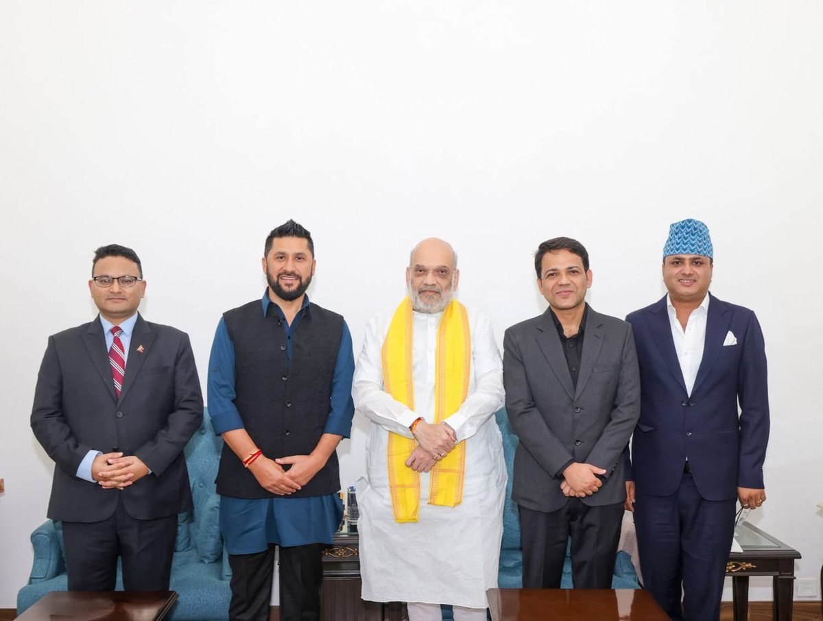 anandanepali99's tweet photo. An interesting diplomatic shift:

Amit Shah’s recent meeting with RSP Chairman Rabi Lamichhane marks a rare departure from his usual focus. Despite holding massive portfolios in Indian national politics-from BJP National President to Home Minister-he has historically kept a low profile regarding direct diplomacy with foreign political figures.

A significant moment for cross-border political engagement!