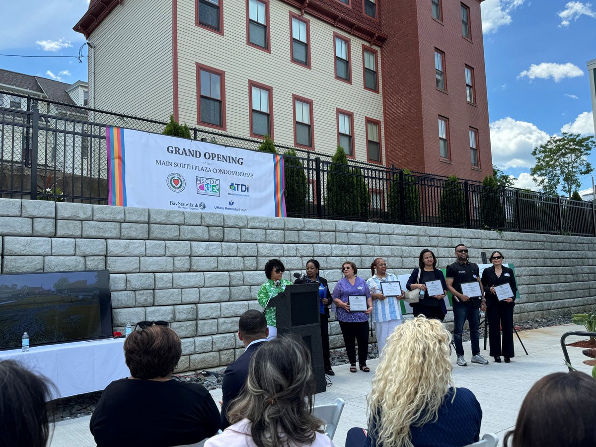MassDev's tweet photo. #Worcester’s Main South CDC is leading the way with six new affordable lease-to-own storefronts, an innovative project creating opportunity for local business owners to build wealth through their storefronts &amp; stay in the neighborhood as long as they choose to. https://t.co/NkSJXNM2Xb