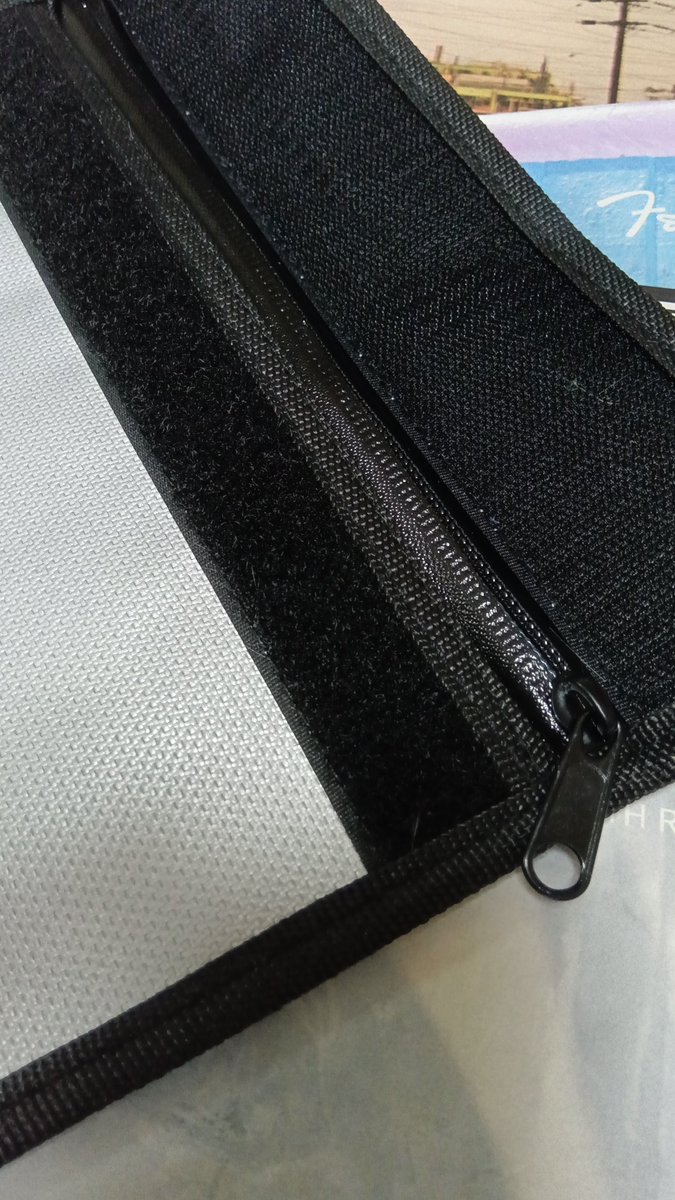 GiocoK78's tweet photo. 防災士いくみさんの防火ポーチが届きました！
マジックテープにさら��防水ファスナー✨️
考え抜かれた作りで素晴らしいお品を送って頂きました
ありがとうございました☺️
(あと3つくらいほしい笑) https://t.co/qCX3AzXgwE