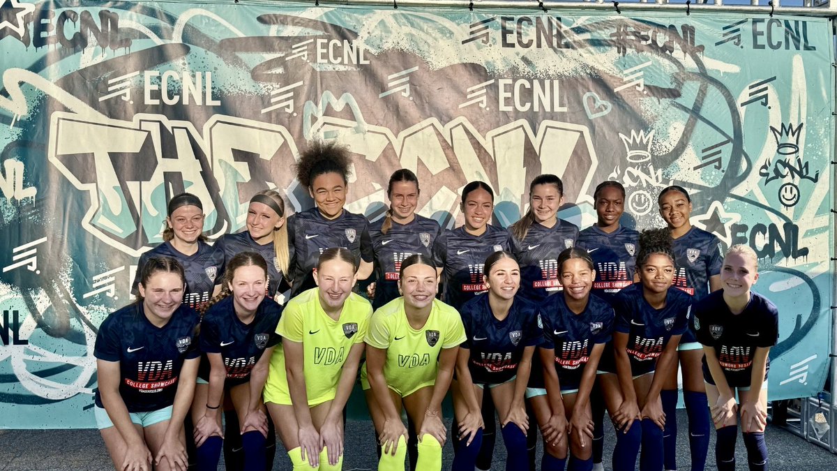 sutton_shaffer's tweet photo. 3 tough opponents. 3 different styles of play. 3 wins. ONE constant - 100% TEAMWORK. Forwards took advantage of opportunities, midfielders distributed balls, backline took away chances, and goalkeepers stopped shots. ALL IN @VDA2011ECNL 
#ECNLNC
@vdasoccer @ECNLgirls @bobbypup https://t.co/JyqovHtC1x