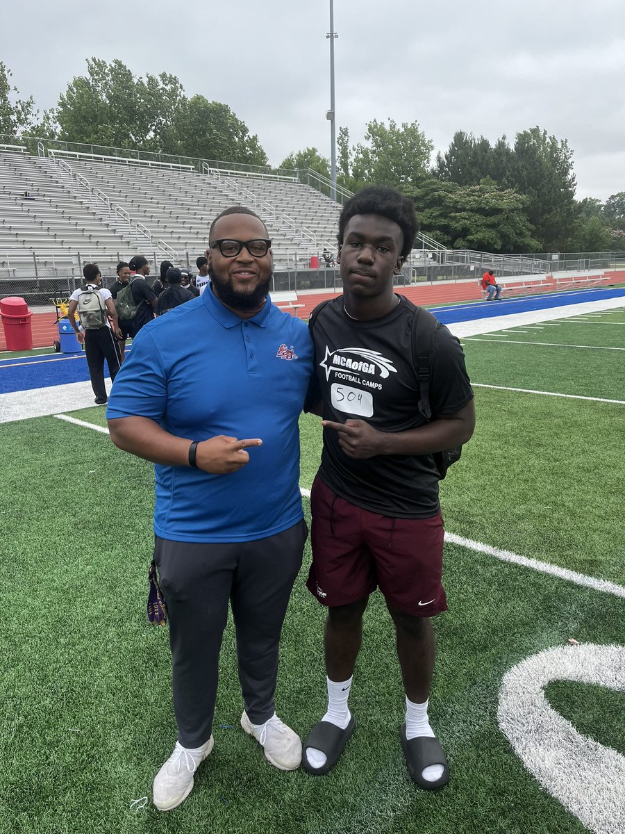 RobertMrtin2028's tweet photo. Had a great time competing at the @MCAOFGA HBCU Mega Camp https://t.co/vkhrz5Foqh