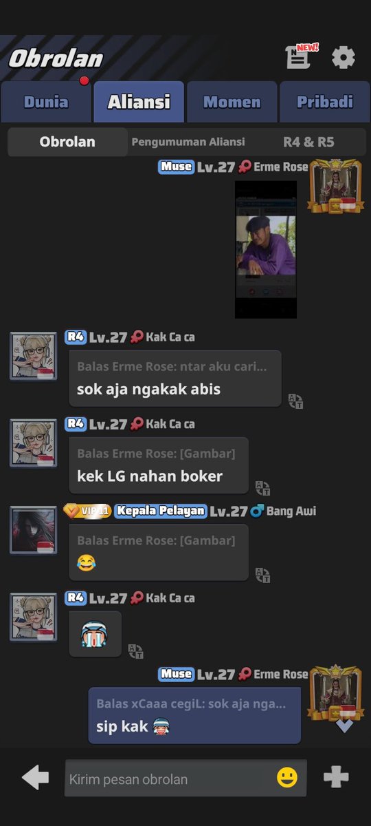 dit_ski's tweet photo. Ngakak malem² bareng sambil begadang wkwkwk... Nyampe sakit perut ketawanya 🤣 https://t.co/GpJjS7wjZT