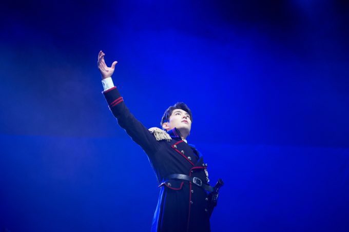 VictorF_bot's tweet photo. 단 하나의 미래는 바로 이것뿐. 투표의 주체가 된다. https://t.co/tb8z5c8b6F