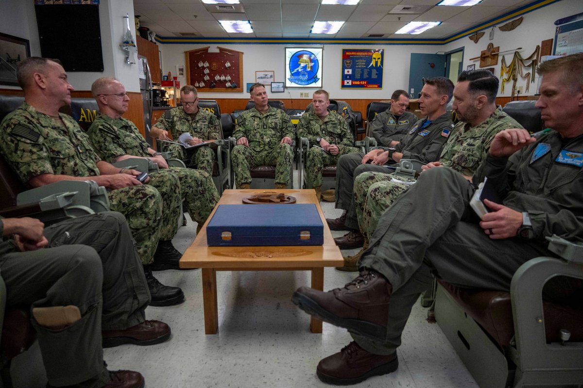 USNavyCNO's tweet photo. Chief of Naval Operations Adm. Daryl Caudle and Master Chief Petty Officer of the Navy John Perryman visited VP-40, VAQ-131 and TUSC-PAC, engaging with the Sailors who serve as the foundry of our Navy’s operational readiness. https://t.co/ea4QflVdCH