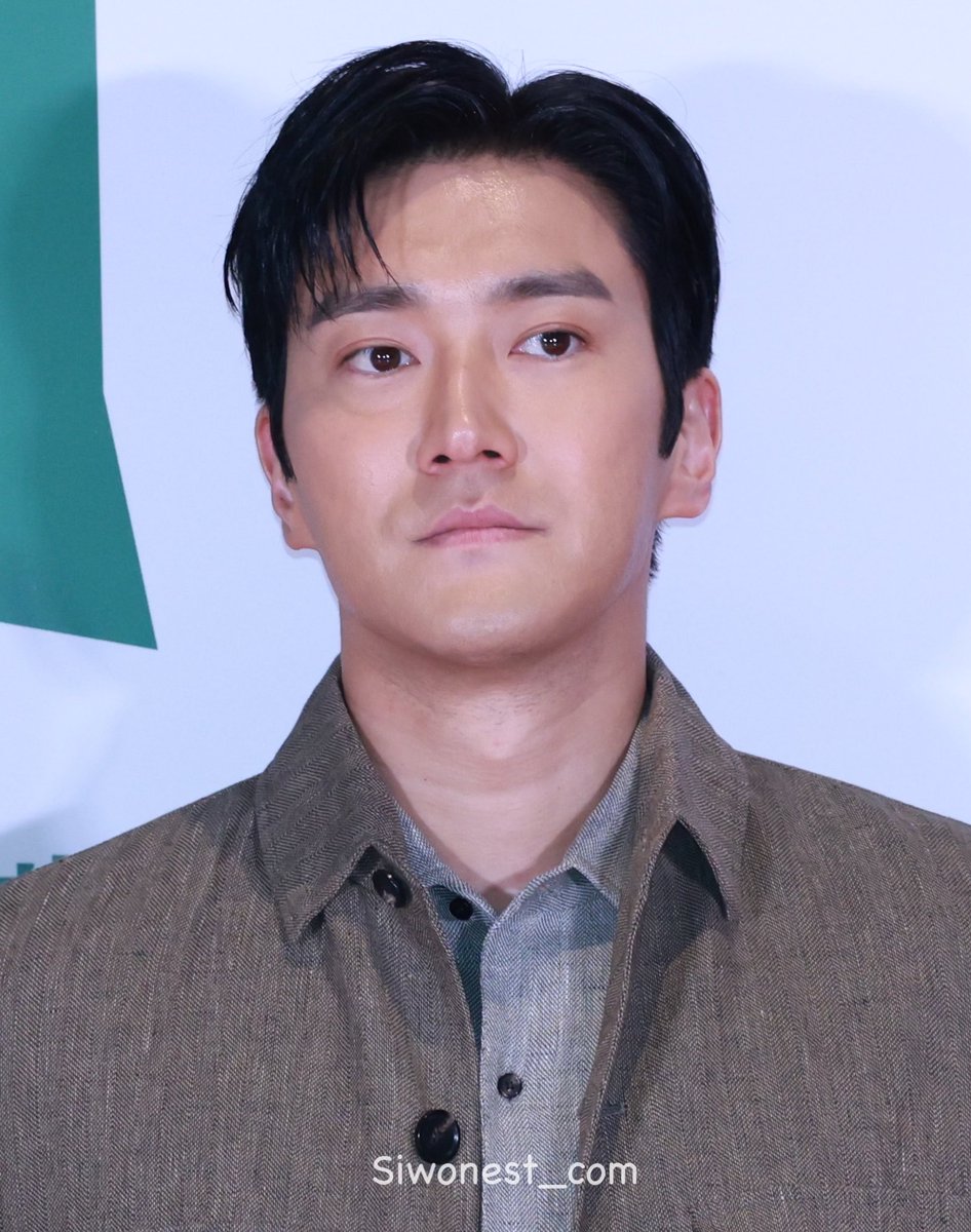 siwonestjp_com's tweet photo. Have a good day @siwonchoi 
오늘도 알찬 하루 보내세요
평온한 시간이 있기를 바랍니다💙🌳
#siwon
#siwonchoi #Choisiwon
#최시원 #崔始源 https://t.co/Xk0lZltWHO