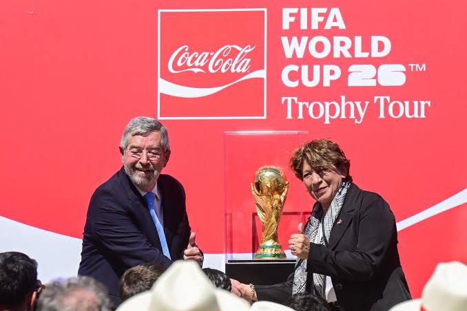 CescRodriguezCh's tweet photo. #SinObrasNoHayMundial 
 Es necesario alzar la voz y exigir que el Gobierno del Estado de México cumpla con su responsabilidad de atender las necesidades más sentidas del pueblo. Mucho mundial de fútbol pero poca empatía al pueblo pobre mexiquense. https://t.co/e3z8CrWaly