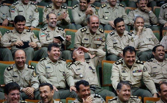 Safarnejad_IR's tweet photo. ⚠️ Kuwait demands Iran stop attacking [US bases in] Kuwait and says they condemn it.

Iranian military's reaction 👇 https://t.co/gN4XsQOReE