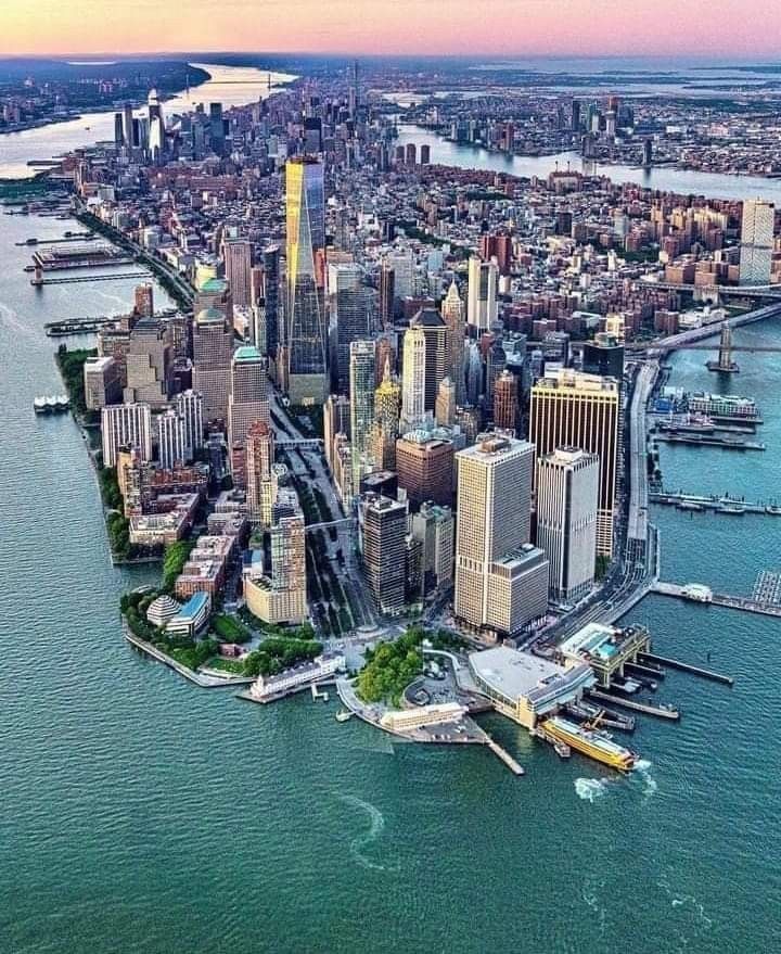 MuhammadSa8676's tweet photo. New York City USA https://t.co/PI6GIe8Dwn