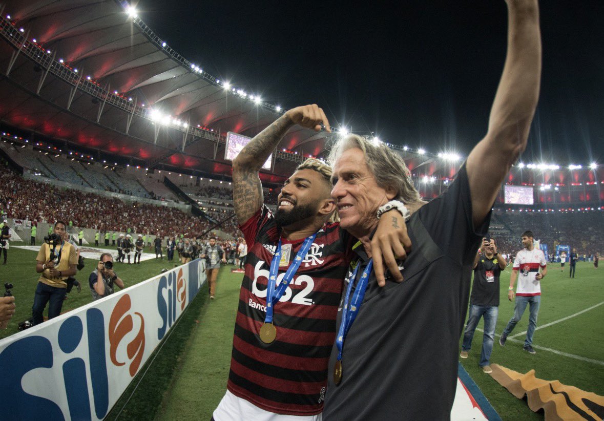 B16caio's tweet photo. exalam clube de regatas do Flamengo. https://t.co/hTPyvhAEff