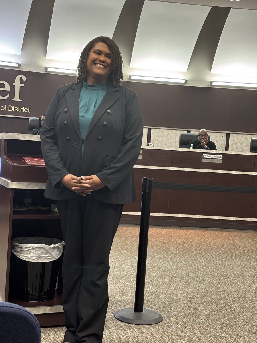 TheExecEFFECT's tweet photo. Congratulations and welcome to our new administrators!!! https://t.co/7TpuNRyw84