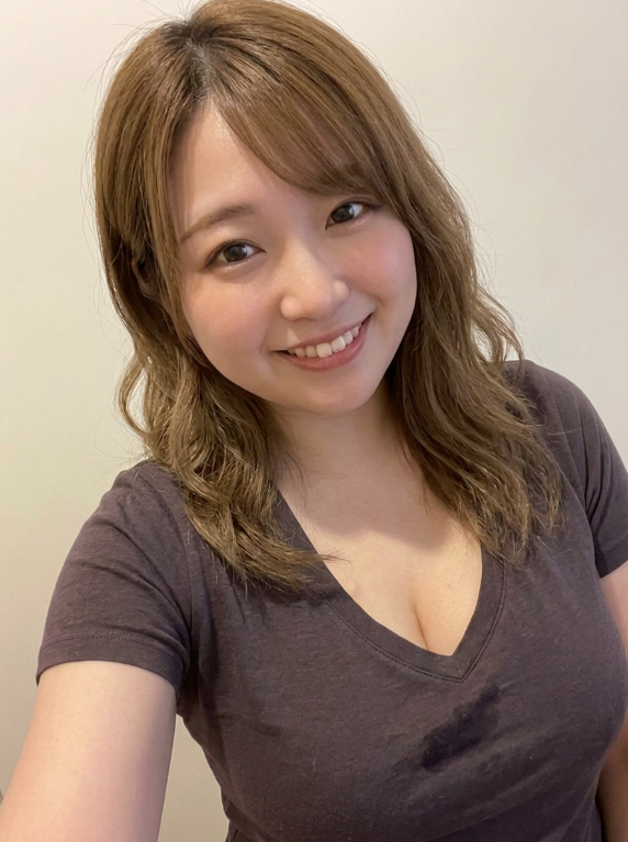 Apothocary's tweet photo. デブすぎて5年も彼氏がいません、、、 https://t.co/eldXZwkVuX
