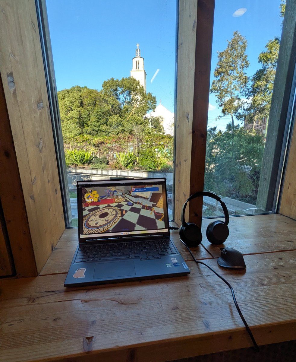 rotub's tweet photo. This is where Doggy Don't Care is made when I need to get out of the house #gamedev https://t.co/tYaXi6IGRH