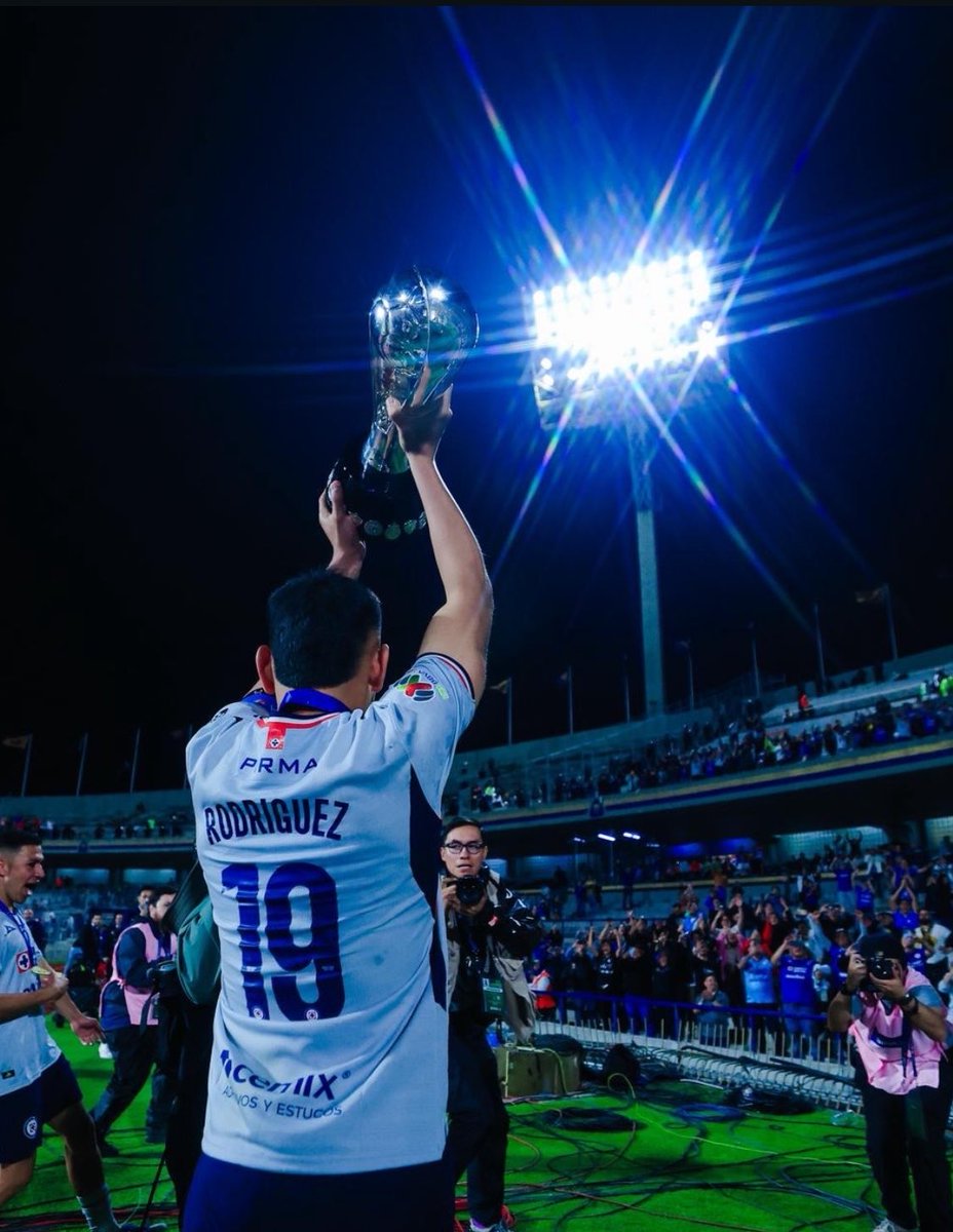 Chemo Misterioso 10 VECES CAMPEÓN DE LIGA tweet media