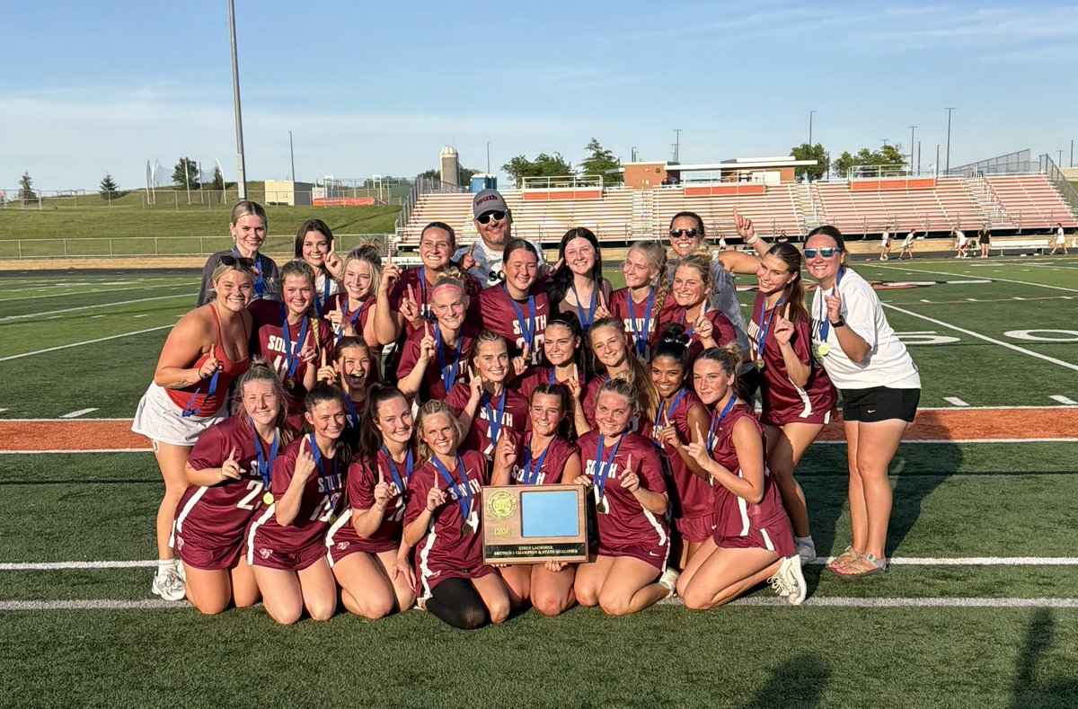 LSHS_Cougars's tweet photo. Congratulations to @LSHSglax on your Section Championship! #statebound https://t.co/qoiOJSSVpY