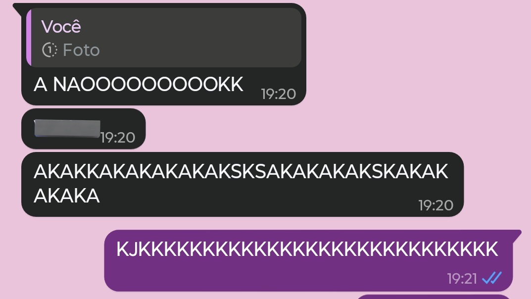 nickjpds's tweet photo. amo torturar minhas amigas com print de conversas minha e dele https://t.co/XcVkatCvjx