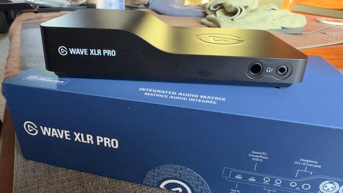 Kanected's tweet photo. It has arrived….

@elgato Wave XLR Pro https://t.co/wyzG8pE7hL