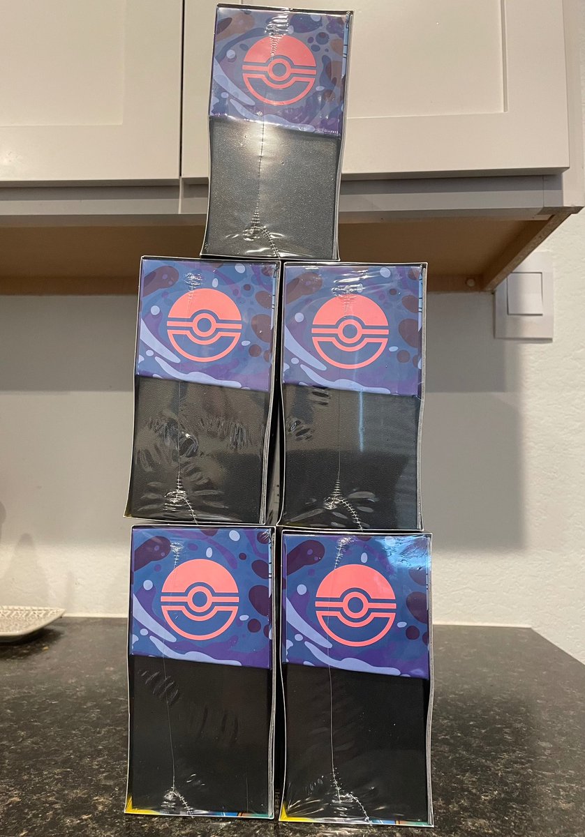moderntcg's tweet photo. holy MOLY is chaos! 🧇

$10 a 💺 with 48💺s

-WINNER TAKES ALL! 

-wheel of 🪦 live on twitch! - u.s shipping included / only pay once full.

-rt for a chance at a free spot 🫴🏼 https://t.co/Mad2PUG0DP
