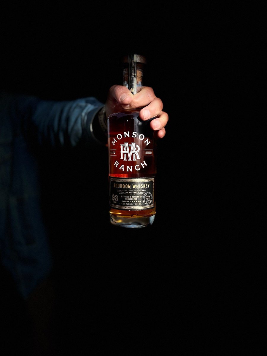 MonsonRanch's tweet photo. Crafted for those who appreciate the details.
Ranch Reserve Wheated Bourbon opens with rich notes of caramel, vanilla, honey, and dried fruit—carrying through to a smooth, balanced finish of char, sugar, and spice.

#WheatedBourbon #CraftWhiskey #BourbonLovers #RanchReserve https://t.co/vYZ8UAOhOG