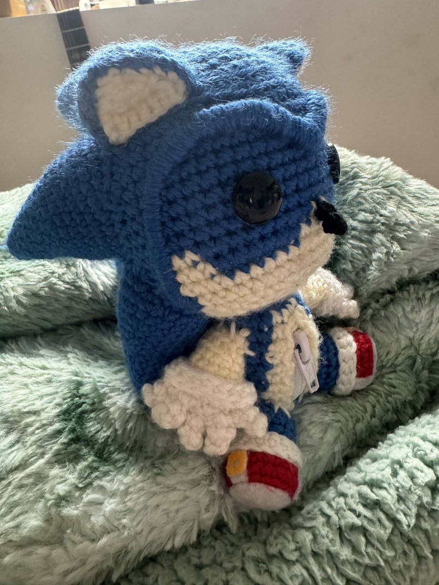 _peeperoni_'s tweet photo. sonic sackboy i made a while back for my pookie https://t.co/Qg3wxXGRqB