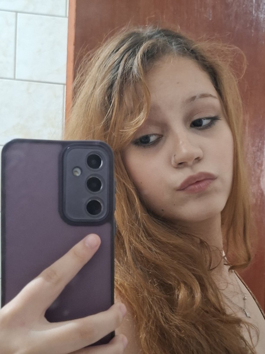 vênus ⚢︎ ☭ tweet media