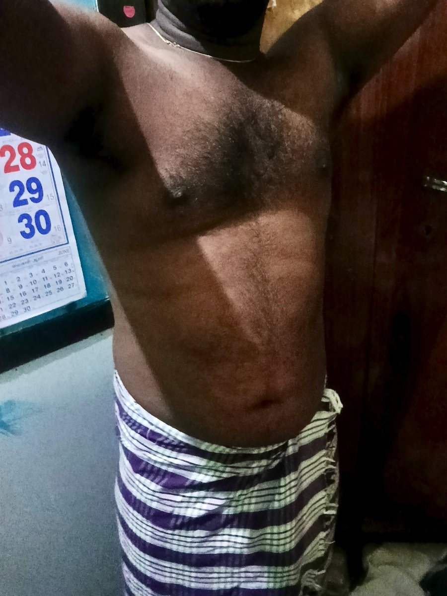 Raj94969348's tweet photo. Kulichukitey okkanum, umba vidanum nu asa 😉yarukelam ithu pidikum.. Tell to comment😘 https://t.co/wiGdCTXSfV