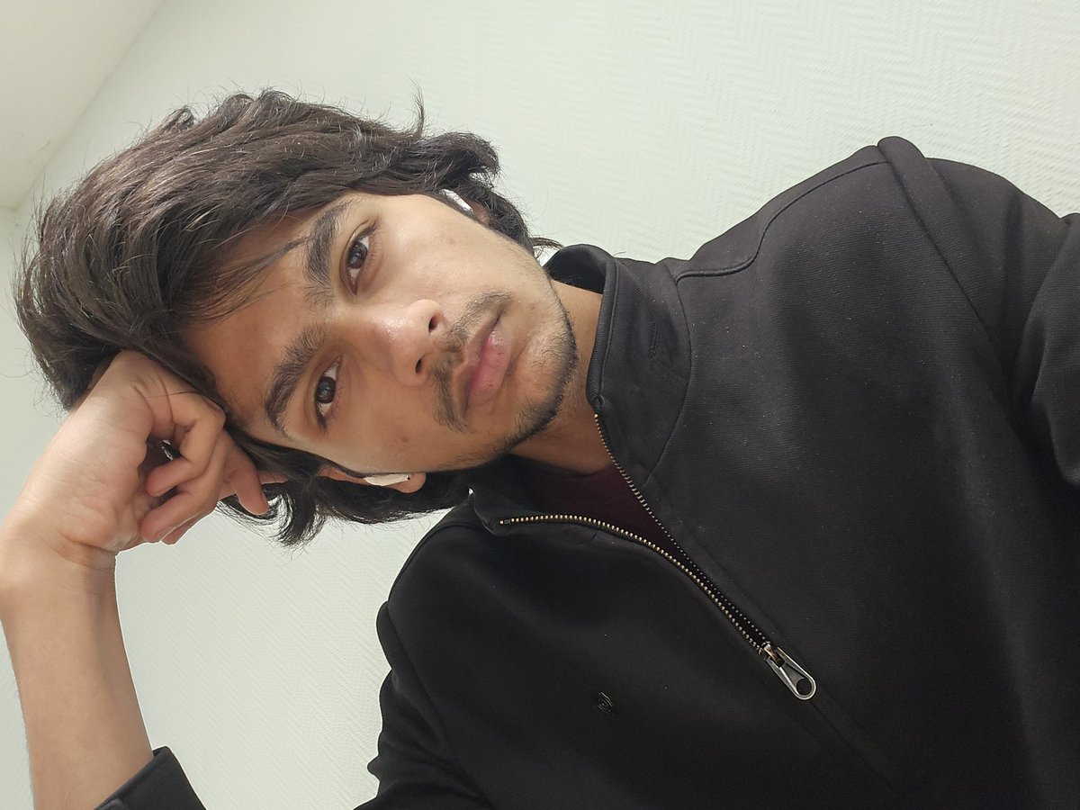 hereismayank's tweet photo. Except studies, I'll be doing every other unwanted stuff https://t.co/IdS8gz135U