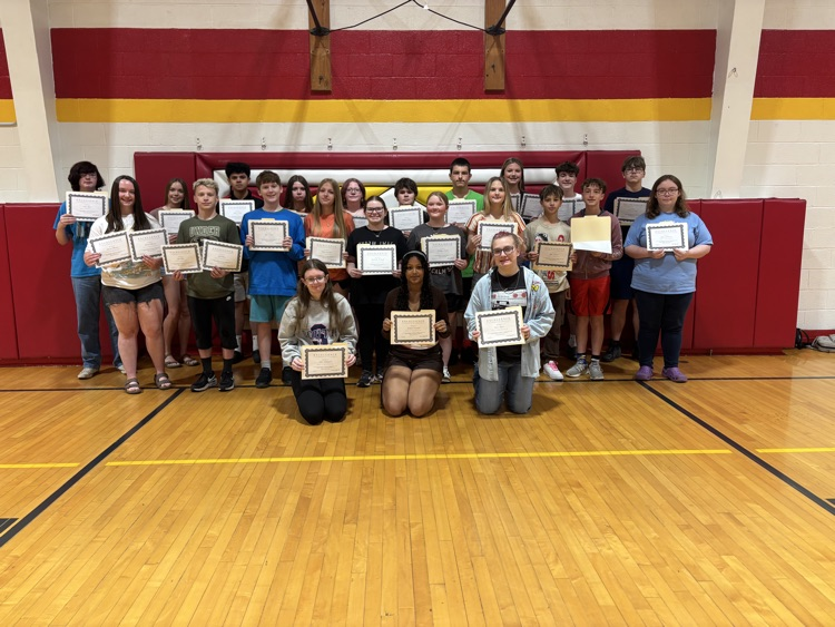 edison_middle's tweet photo. 8th grade end of year awards.  Congrats! 🦅💯 https://t.co/Azytcsc92H