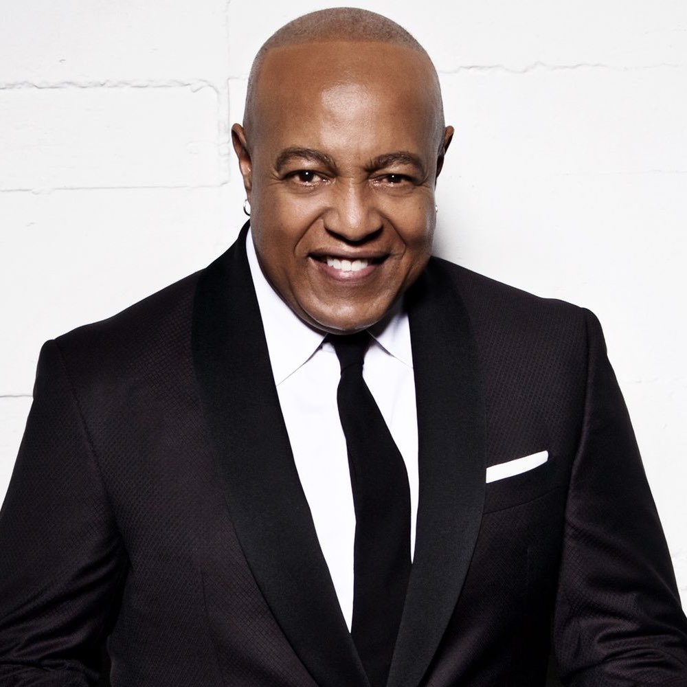 TheCartoonBase's tweet photo. Peabo Bryson has sadly passed away at the age of 75.

A legendary singer and songwriter known for singing Beauty and the Beast and A Whole New World. https://t.co/knlKKxDDdh