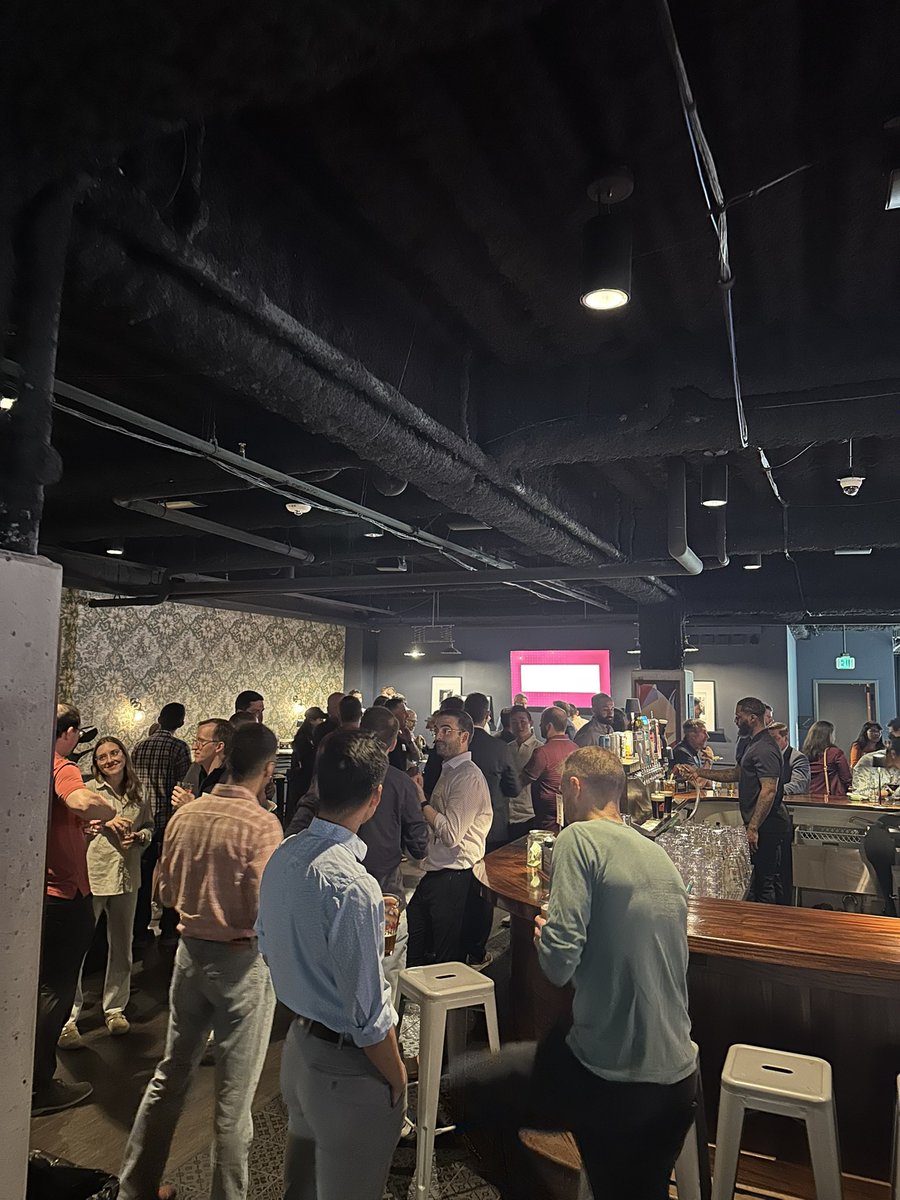 UMN_CCCEdSummit's tweet photo. Our welcome party (thanks to @angiodynamics) is in full swing! https://t.co/lUcSg1XDd2