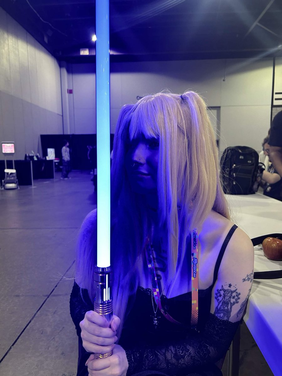 iddyums's tweet photo. momocon was lowkey a movie, i had so much fun 🧡 https://t.co/53vKcFyhth