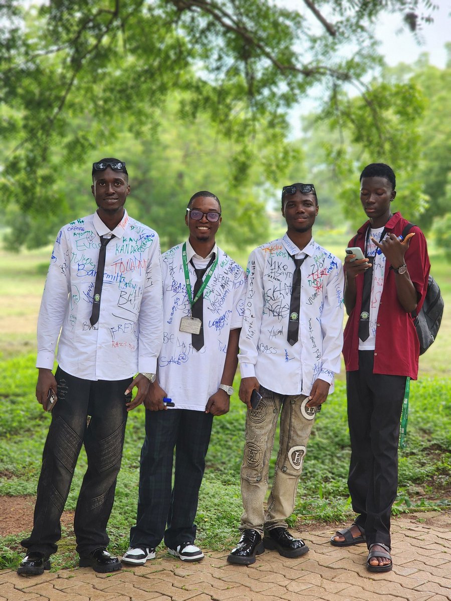 samsonadebayo_'s tweet photo. BLESS UP MATES
GRATEFUL FOR THE JOURNEY SO FAR.
#funaabite #signoutday #graduates https://t.co/XUNDBBjrNJ