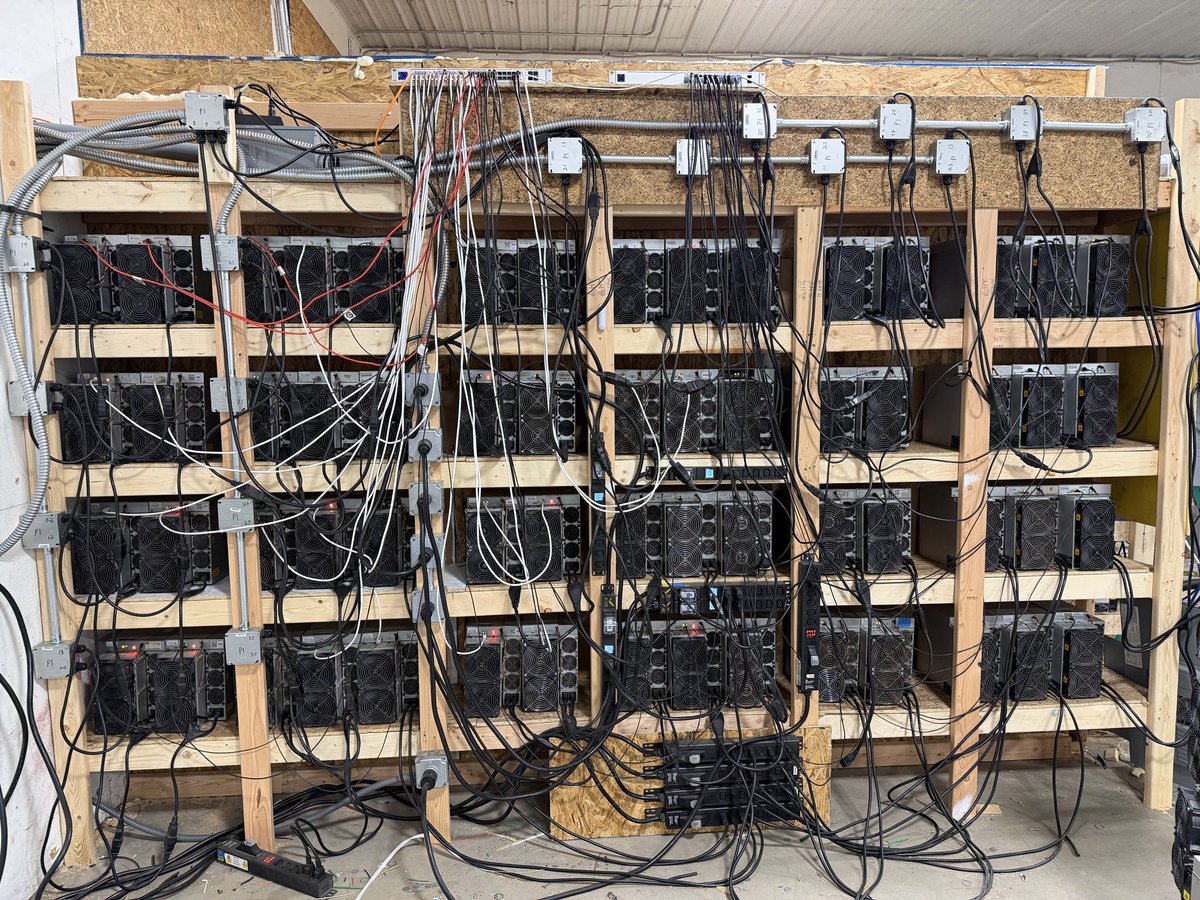 hyperhashtech's tweet photo. While it isn’t pretty it’s worked well. Time to retire some s19’s in prep to tear down and transition to hydro. https://t.co/XSMAeUoWNj