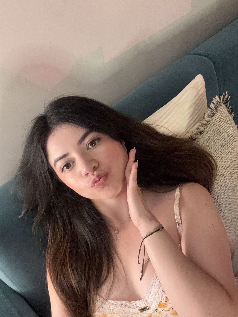 Missanicielito's tweet photo. Hey Guys! I'm now LIVE on @Stripchat. Come play with me! 😈 #stripmenow #stripchat #stripchatlive 👉 https://t.co/MoXj29frVb

Star june 🌸✨ https://t.co/EqiVqjBvIt