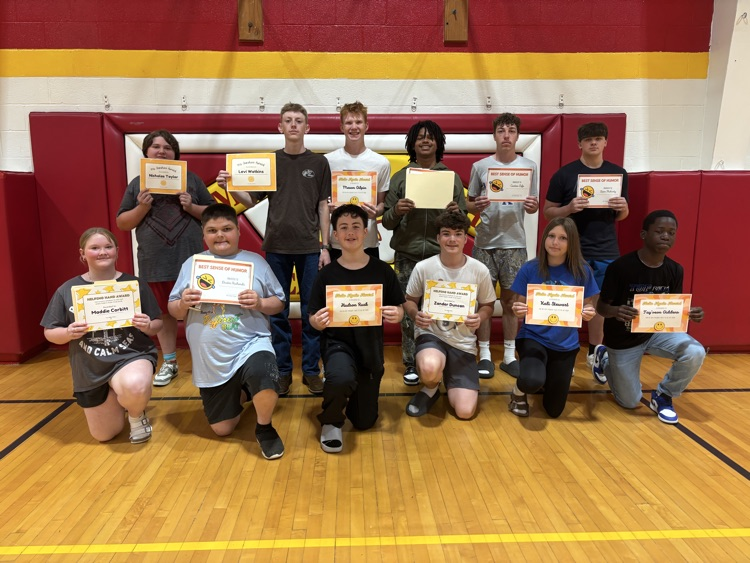 edison_middle's tweet photo. 8th grade end of year awards.  Great job, guys! 👏🦅 https://t.co/5fpbabE7Fr