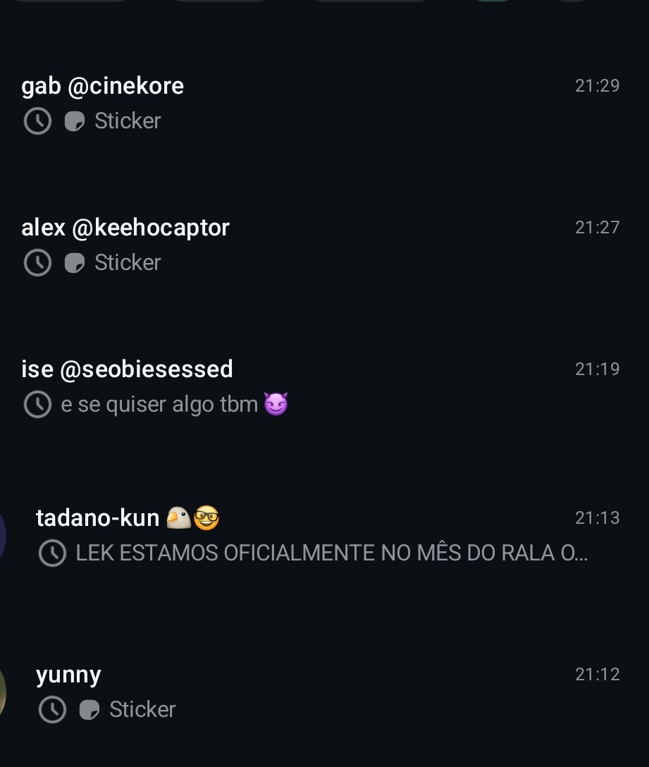 kitseone's tweet photo. @keehocaptor eu to recebendo mensagem mas n conseguindo enviar (vc no print) https://t.co/CUcTAh48xi