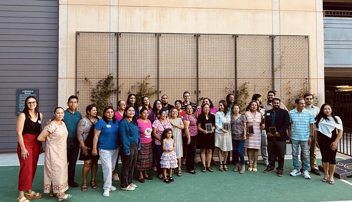 JCarrollFoy's tweet photo. We must all work to end the cruelty and bigotry towards our brothers &amp; sisters. 

I fought hard last session to protect and uplift our immigrant communities.

Thank you to Dreamer Mothers in Action (DMIA) for the Champion of the Community award. @ACLUVA @LegalAidJustice https://t.co/jVNFOCaxCb