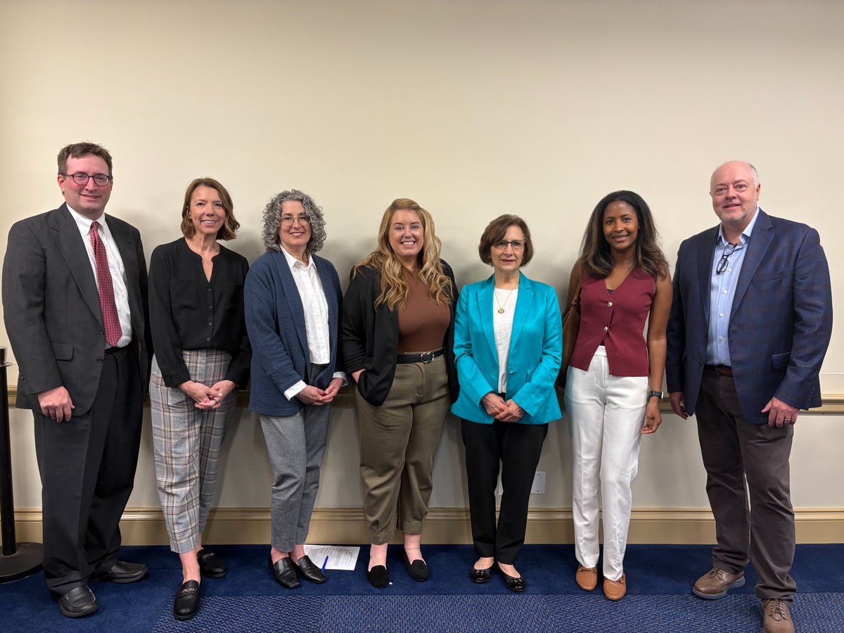 ECEConsortium's tweet photo. Thank you @PreKCaucus for co-hosting an important briefing with ECEC and @NAEYC on the child care landscape &amp; early education workforce! We appreciate your leadership in advancing child care investments &amp; are excited to keep building our partnership through bipartisan solutions! https://t.co/NNLbhAN64K