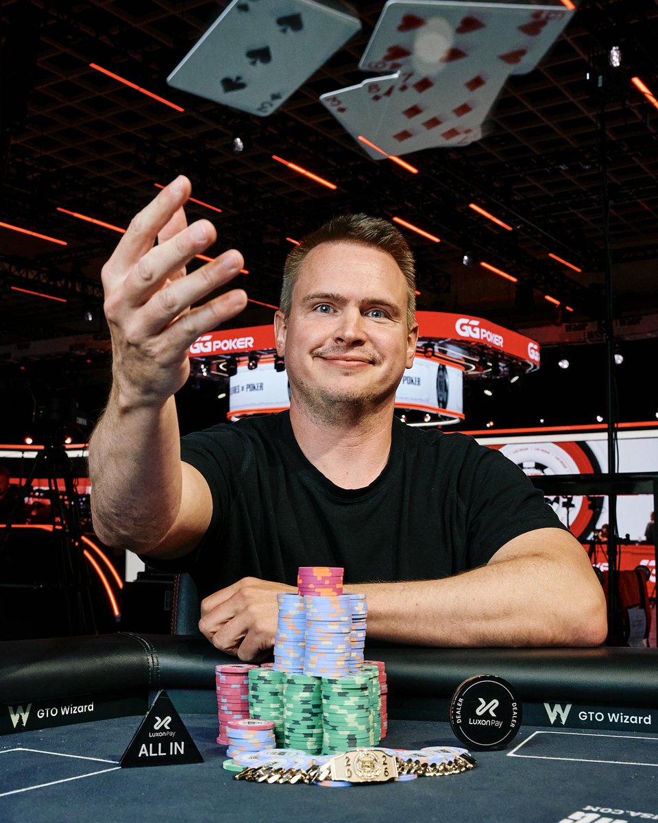 WSOP's tweet photo. Stephen Hubbard adds a bracelet victory to his resume in Event 12: $1,500 No-Limit 2-7 Lowball Draw for $155,819!

@ph_hubbard is off to a hot start this summer - this is already his second final table appearance!

Hubbard outlasted a field of 626 entries to secure the win in Event 12, which comes just a few days after taking 5th place in Event 5: $5K Pot-Limit Omaha for $142,279!