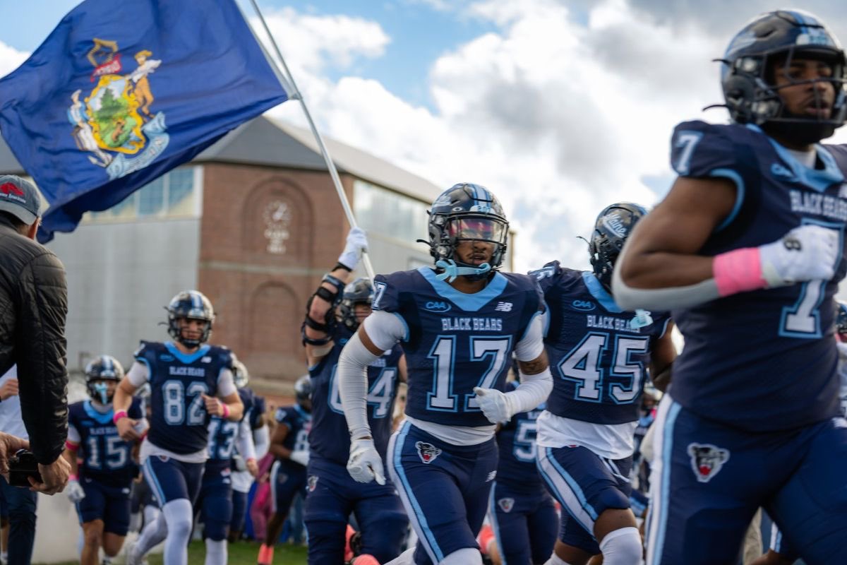 1joshualewis's tweet photo. After a great camp day at @FDUFootball and a great talk with @BoudreauxJeb ,I am beyond blessed to have received a D1 offer from the University of Maine @MaineFBRecruits @BlackBearsFB !! 
Black Bear Nation!!!! #AGTG https://t.co/V52RTWAGJp